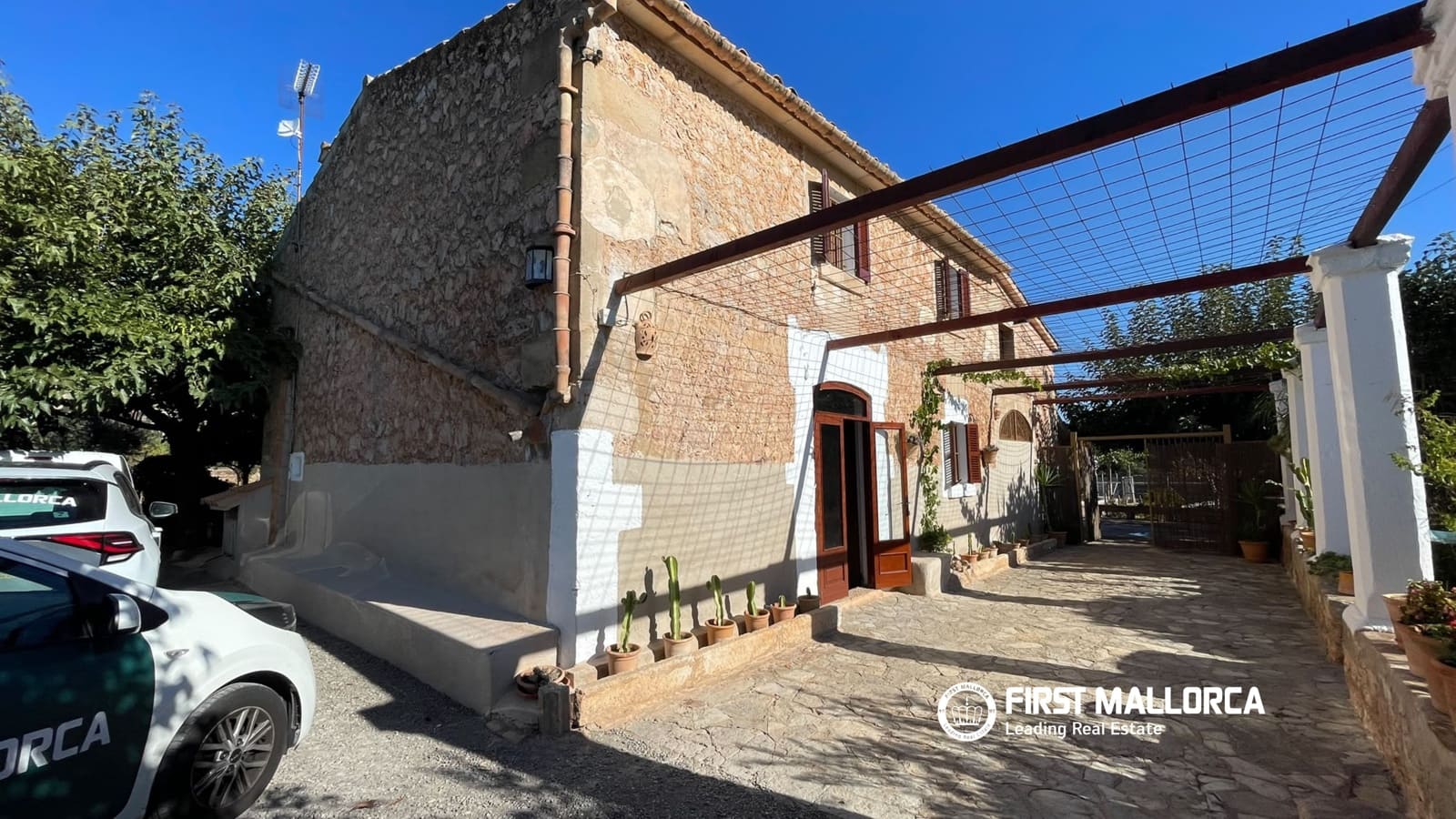 4 bedroom Finca/Country House for rent in Pollensa / Pollenca with garage - € 2,200 (Ref: 10106524)