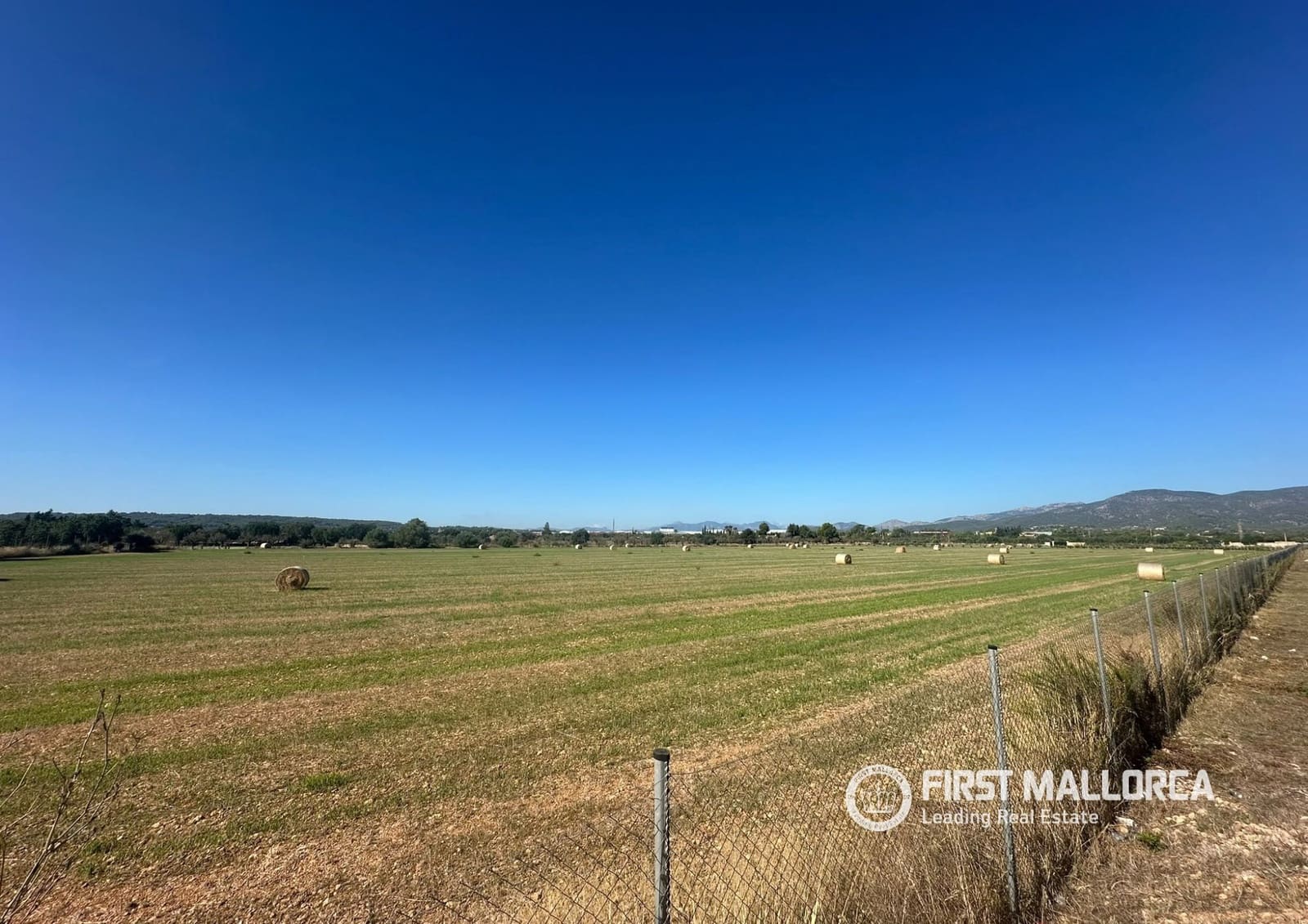 Building Plot for sale in Santa Maria del Cami - € 360,000 (Ref: 10106525)