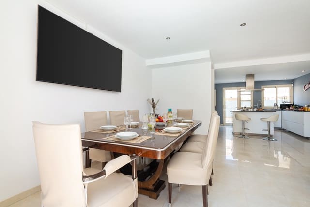 5 sovrum Villa att hyra i Playas de Muro / Platges de Muro, Muro med pool garage - 4 000 € (Ref: 10106528)