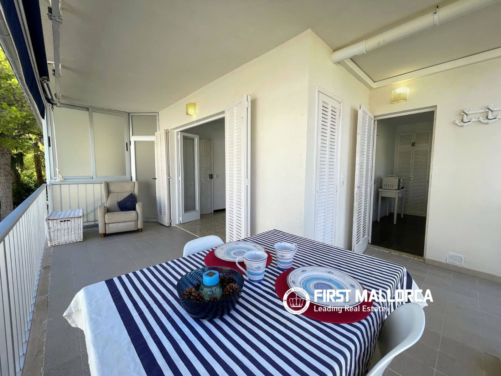 3 bedroom Apartment for rent in Puerto de Alcudia with garage - € 2,000 (Ref: 10113480)