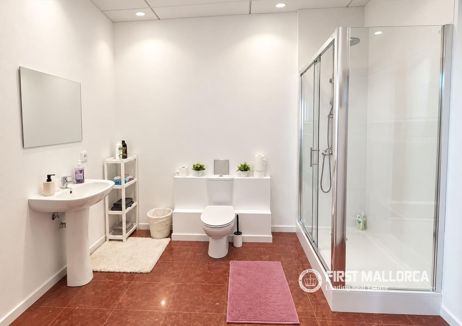 3 makuuhuone Kaupallinen vuokrattavana paikassa Peguera / Paguera - 4 750 € (Ref: 10113482)