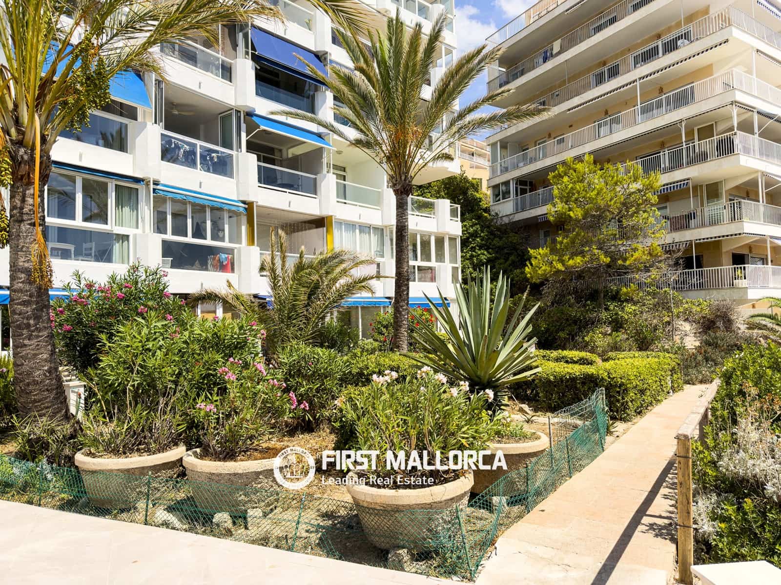 1 bedroom Apartment for rent in Santa Ponsa with garage - € 2,000 (Ref: 10118391)