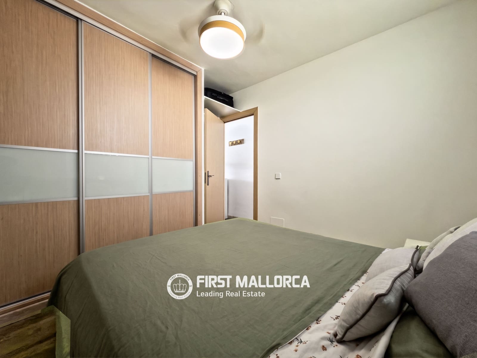 1 soverom Leilighet til leie i Santa Ponsa med svømmebasseng garasje - € 2 000 (Ref: 10118391)