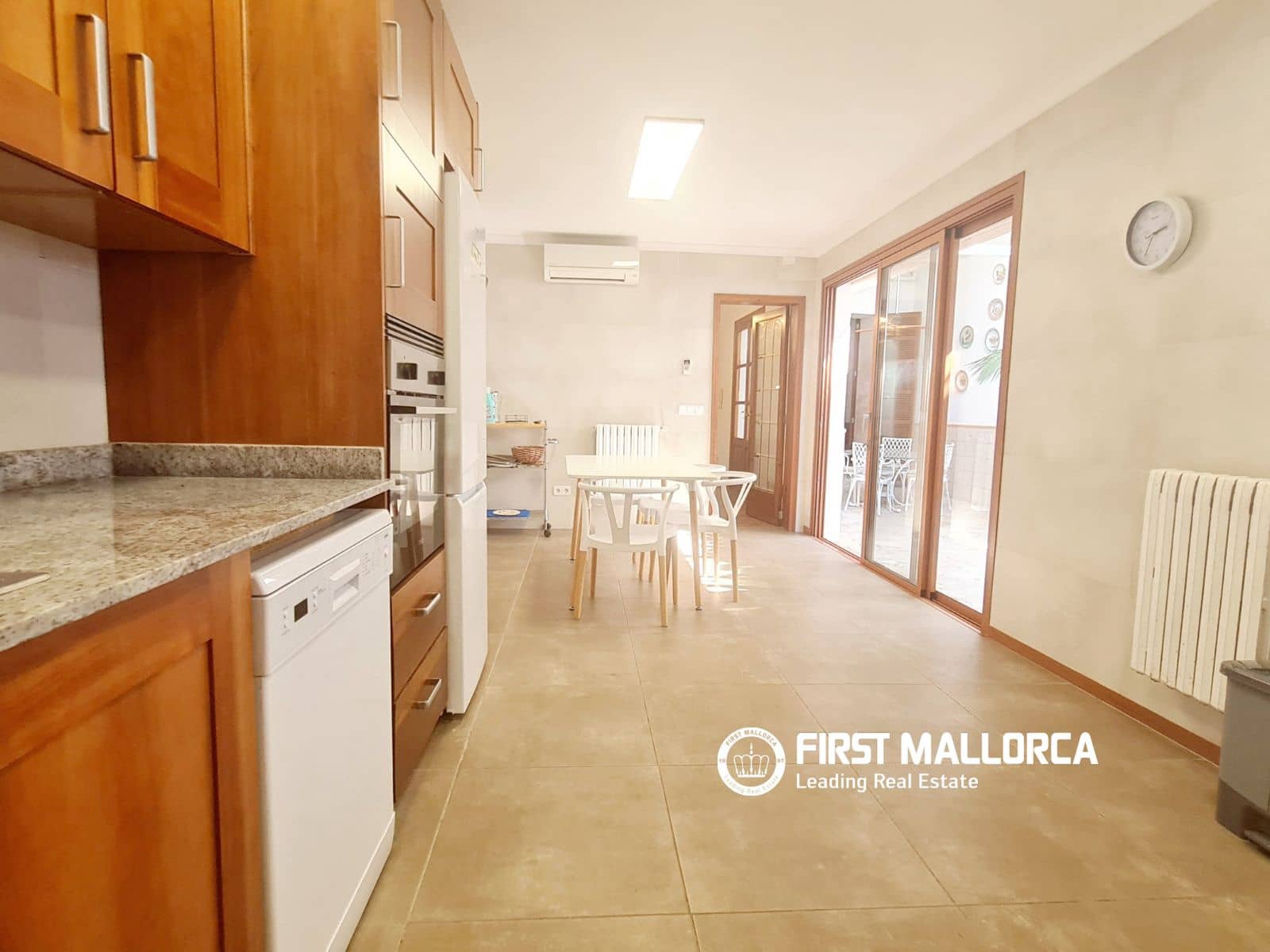 4 bedroom Finca/Country House for rent in Santa Margalida with pool - € 2,300 (Ref: 10118394)