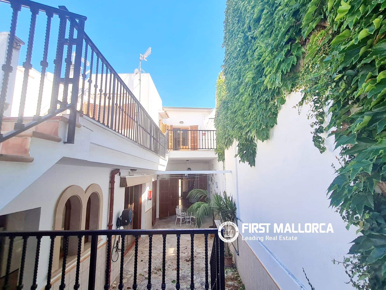 4 bedroom Finca/Country House for rent in Santa Margalida with pool - € 2,300 (Ref: 10118394)