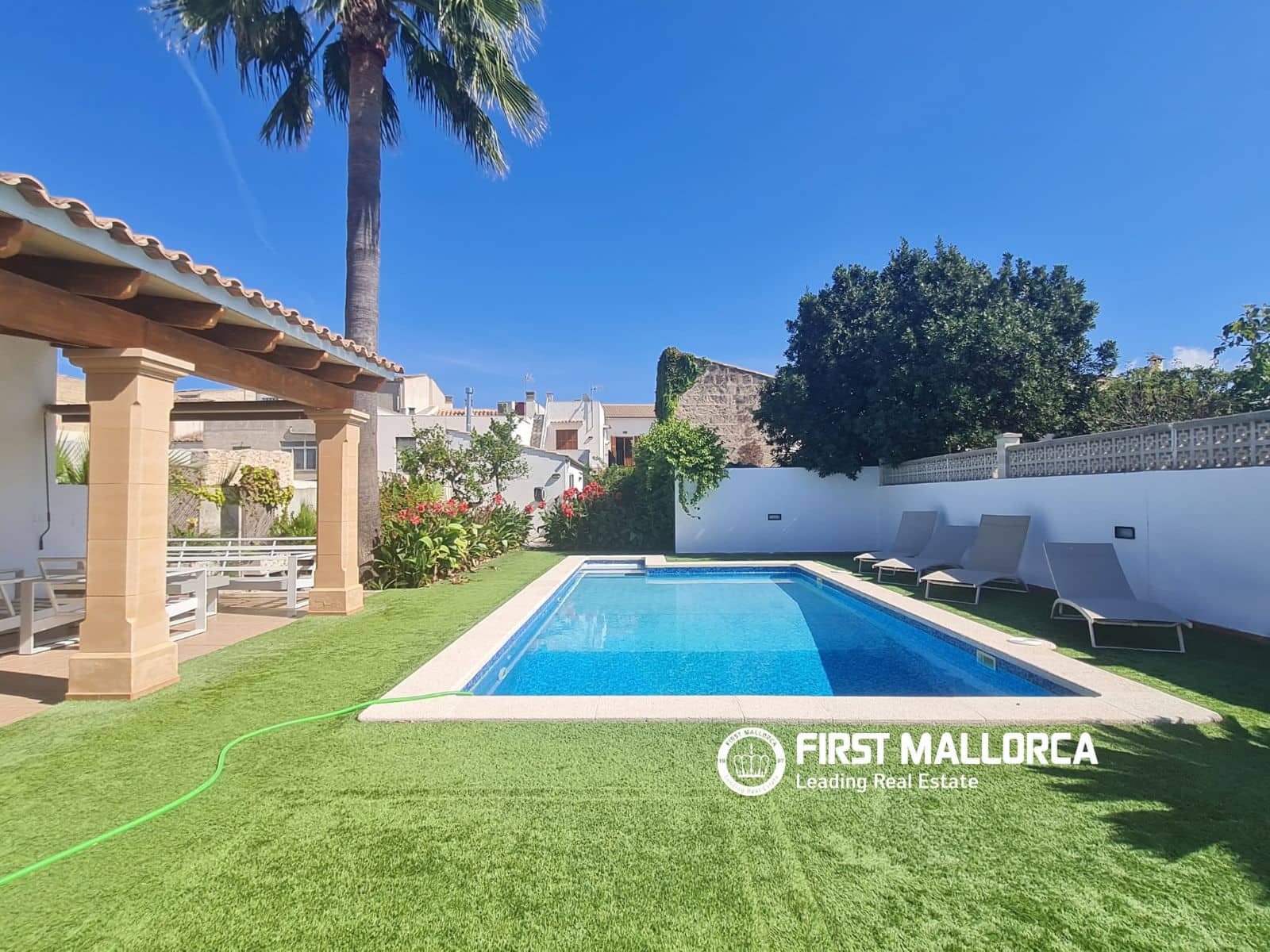 4 bedroom Finca/Country House for rent in Santa Margalida with pool - € 2,300 (Ref: 10118394)