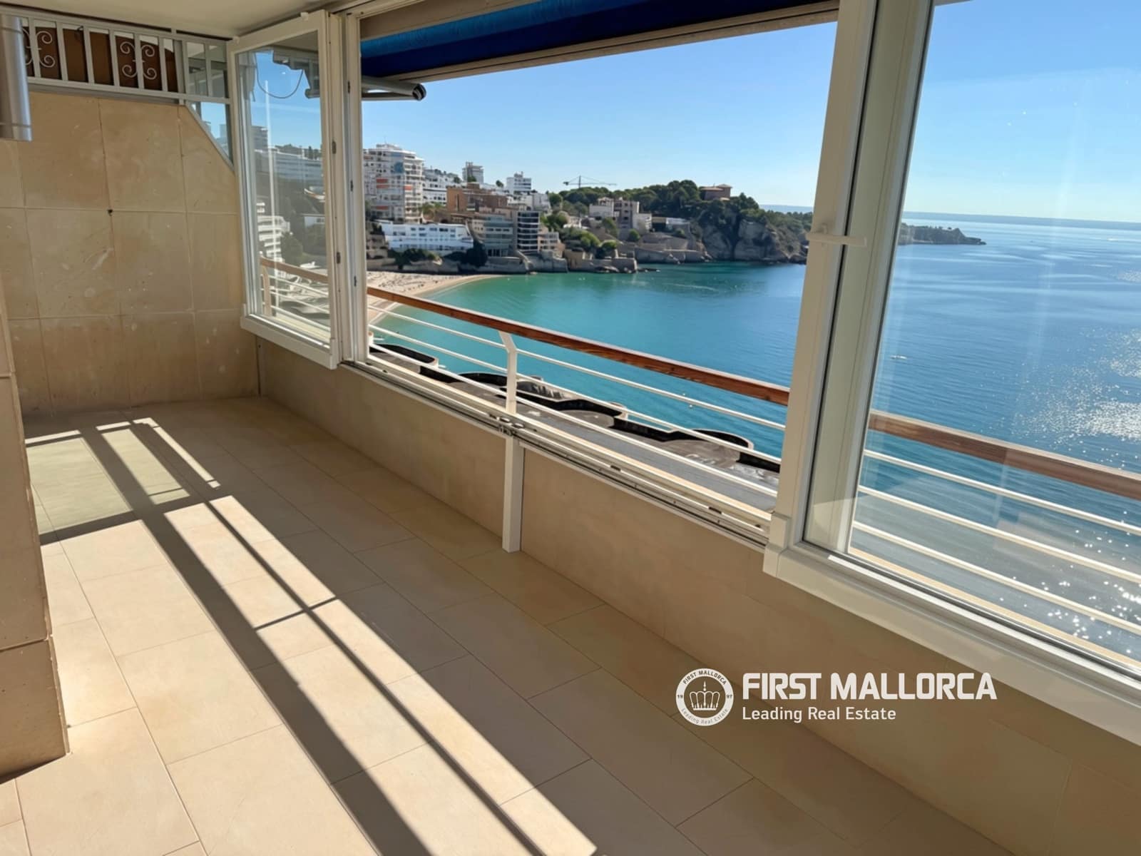 4 slaapkamer Appartement te koop in San Agustin / Sant Agusti met garage - € 1.375.000 (Ref: 10118395)