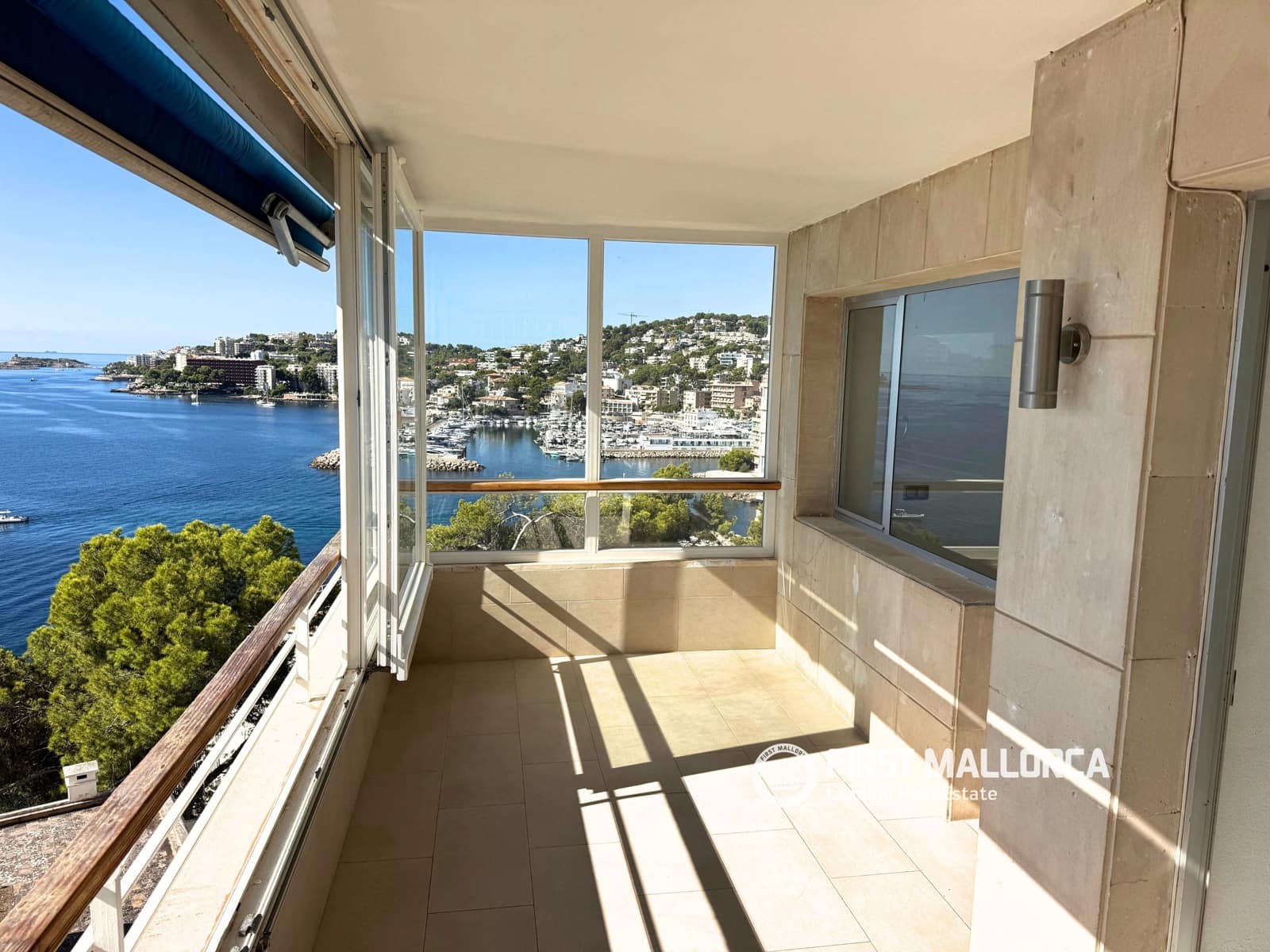 4 slaapkamer Appartement te koop in San Agustin / Sant Agusti met garage - € 1.375.000 (Ref: 10118395)