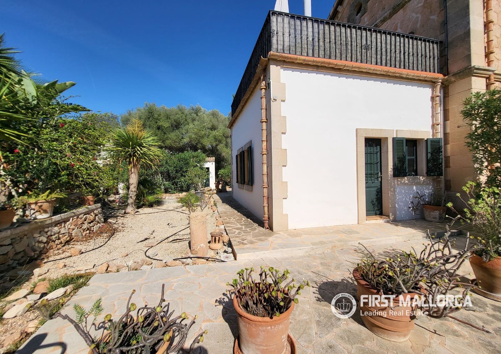 2 bedroom Apartment for sale in Ses Salines with pool garage - € 640,000 (Ref: 10121028)