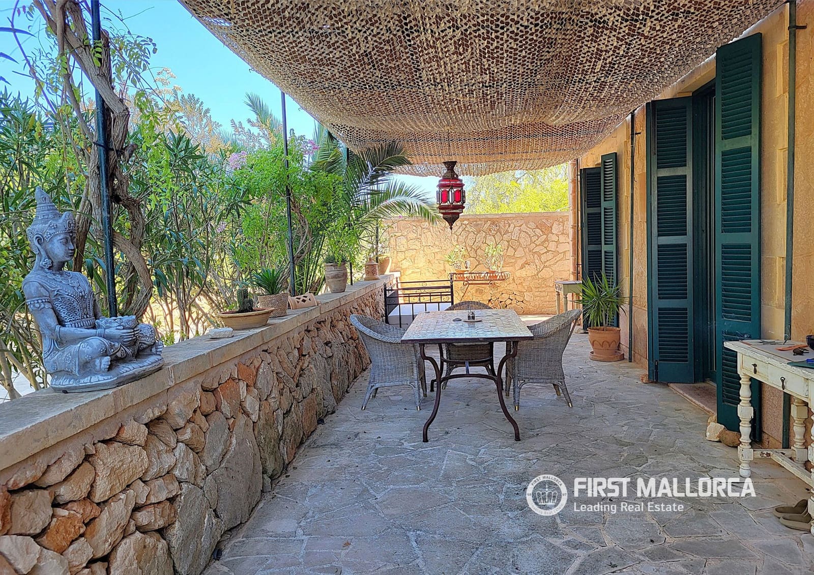 2 bedroom Apartment for sale in Ses Salines with pool garage - € 640,000 (Ref: 10121028)