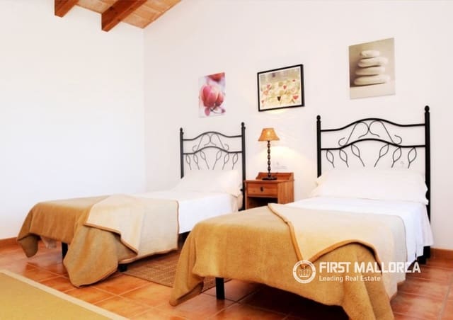 4 quarto Quinta/Casa Rural para arrendar em Artà com piscina garagem - 3 750 € (Ref: 10121029)