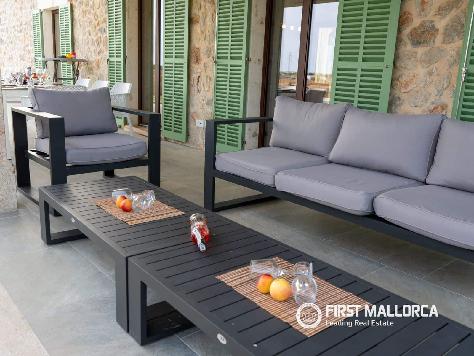 Finca/Casa Rural de 4 habitaciones en Sa Pobla en alquiler con piscina garaje - 8.000 € (Ref: 10121030)