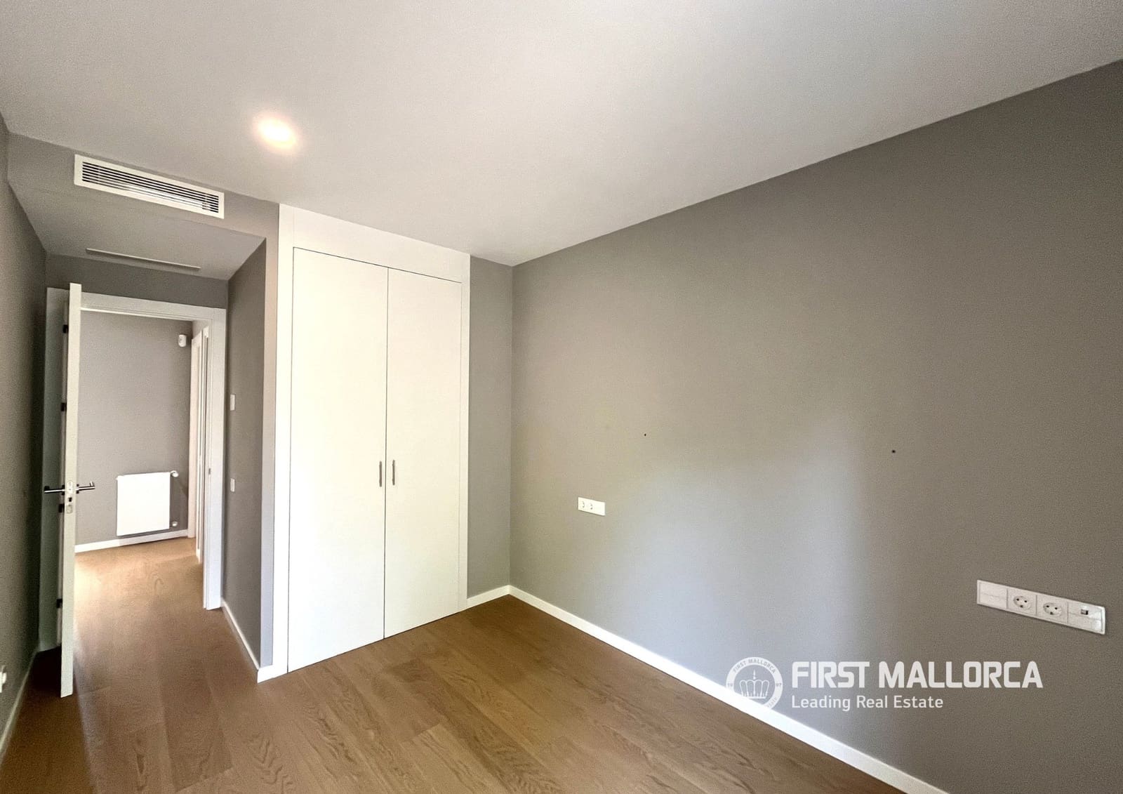 Apartamento de 4 habitaciones en Palma de Mallorca en venta con piscina garaje - 1.285.000 € (Ref: 10121031)
