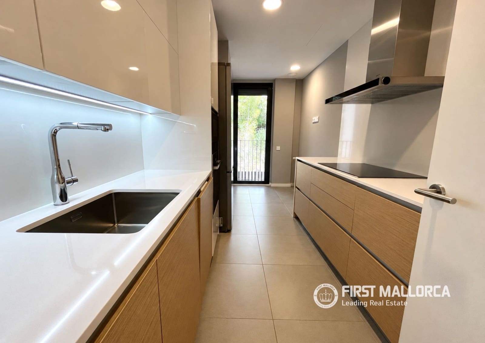 Apartamento de 4 habitaciones en Palma de Mallorca en venta con piscina garaje - 1.285.000 € (Ref: 10121031)