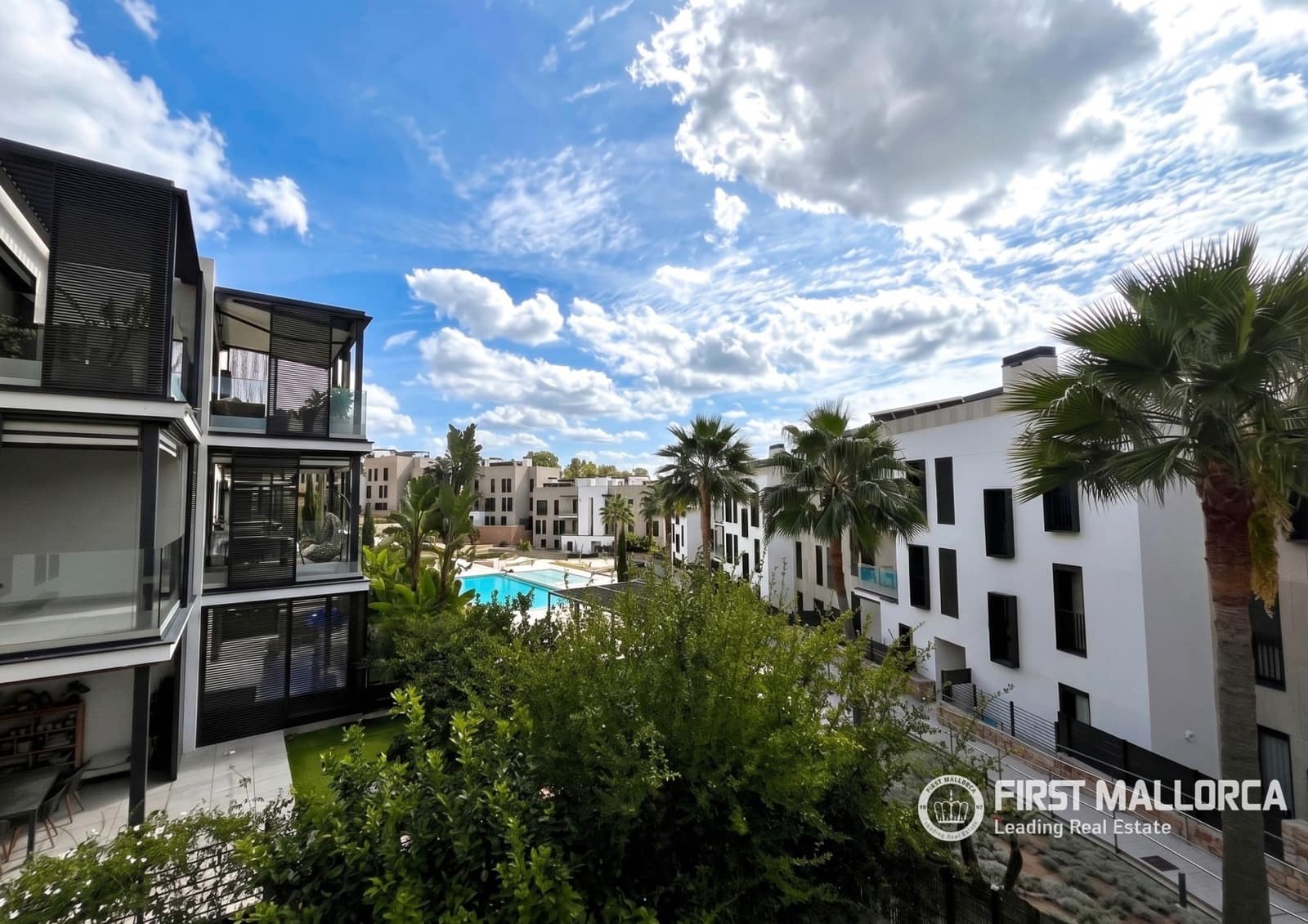 Apartamento de 4 habitaciones en Palma de Mallorca en venta con piscina garaje - 1.285.000 € (Ref: 10121031)