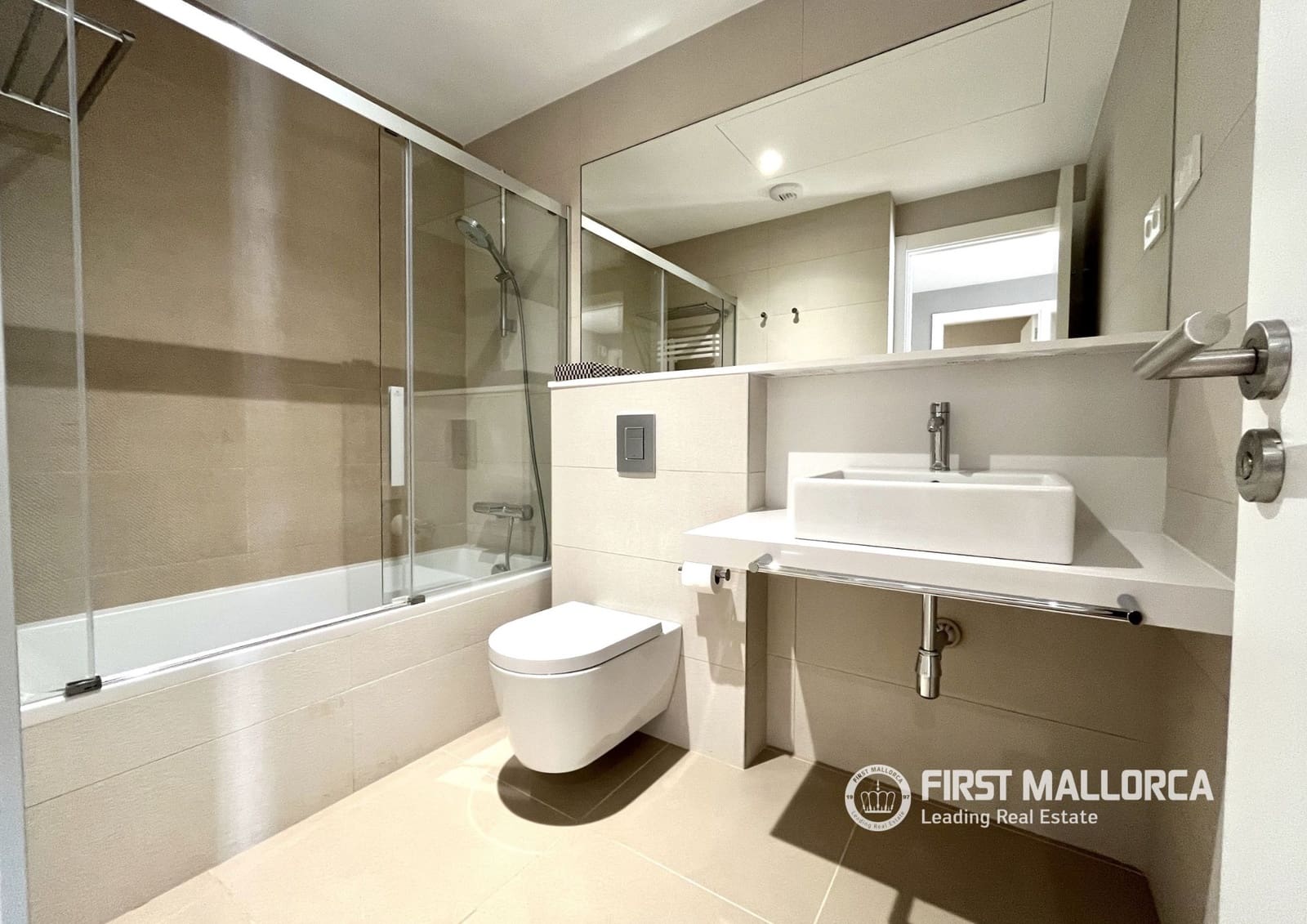 Apartamento de 4 habitaciones en Palma de Mallorca en venta con piscina garaje - 1.285.000 € (Ref: 10121031)