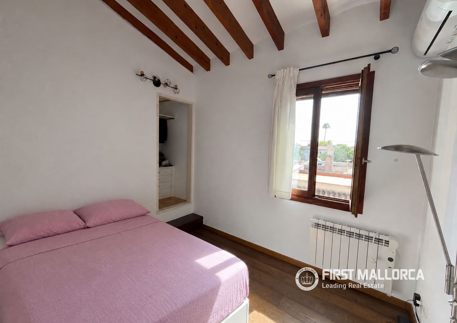 3 soveværelse Finca/Landehus til leje i Palma de Mallorca med garage - € 2.500 (Ref: 10127292)