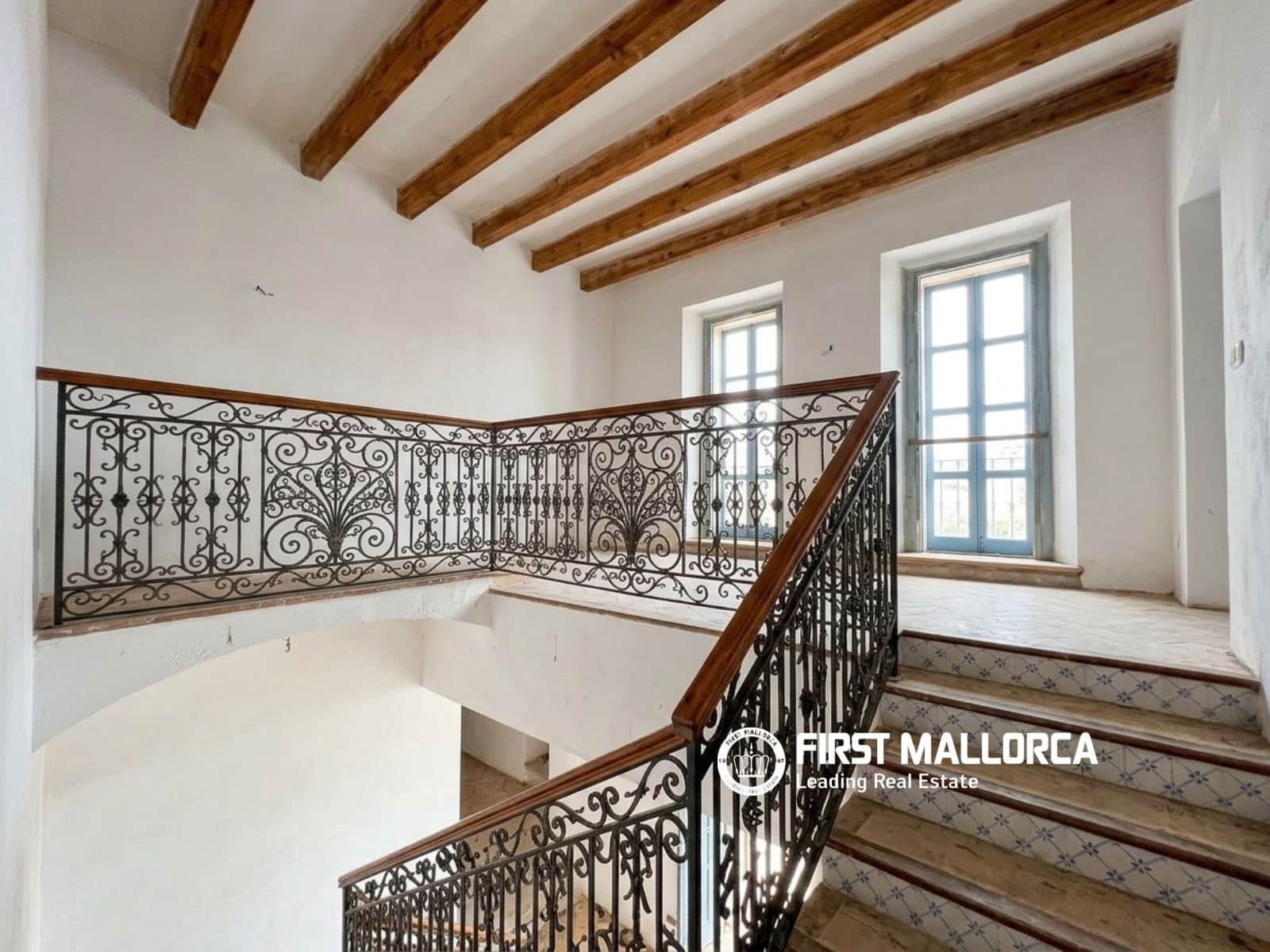 6 bedroom Finca/Country House for sale in Petra - € 2,500,000 (Ref: 10127293)