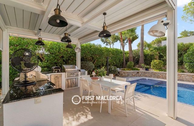 4 camera da letto Villa in vendita in Santa Ponsa, Calvià con piscina garage - 3.750.000 € (Rif: 10127294)