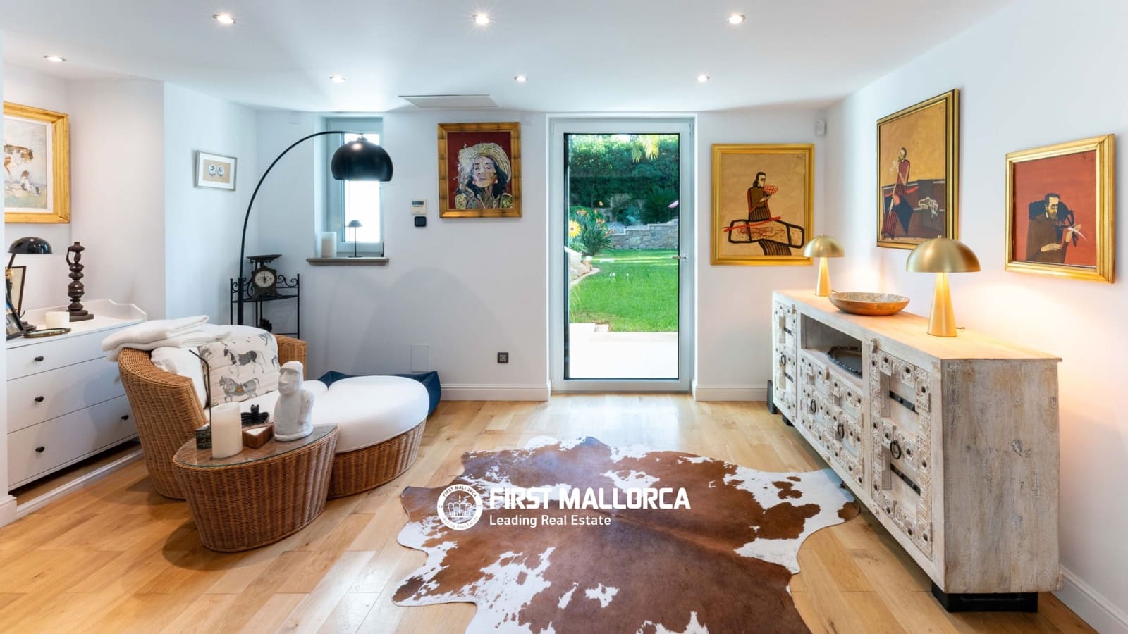 4 bedroom Villa for sale in Santa Ponsa with pool garage - € 3,750,000 (Ref: 10127294)