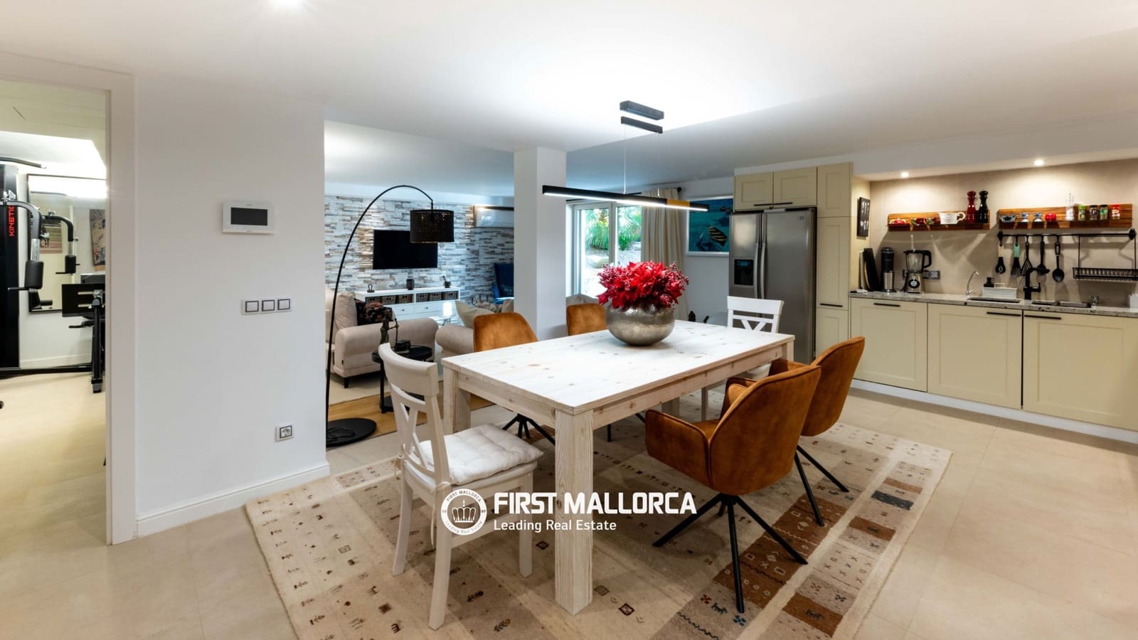 4 bedroom Villa for sale in Santa Ponsa with pool garage - € 3,750,000 (Ref: 10127294)