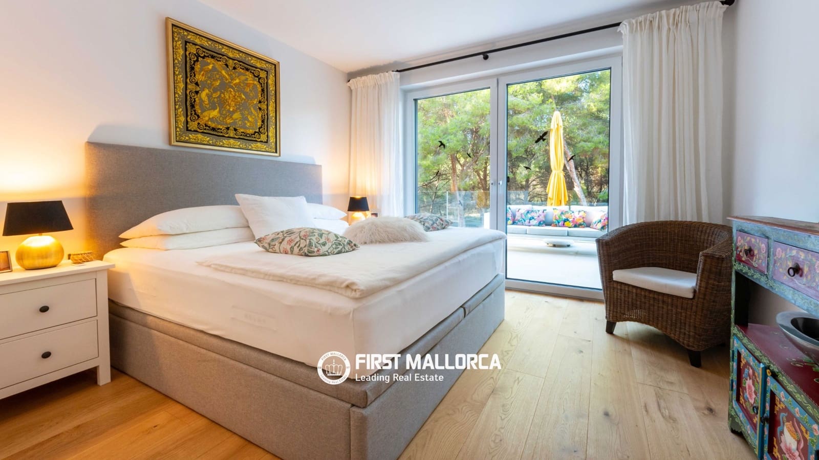 4 bedroom Villa for sale in Santa Ponsa with pool garage - € 3,750,000 (Ref: 10127294)
