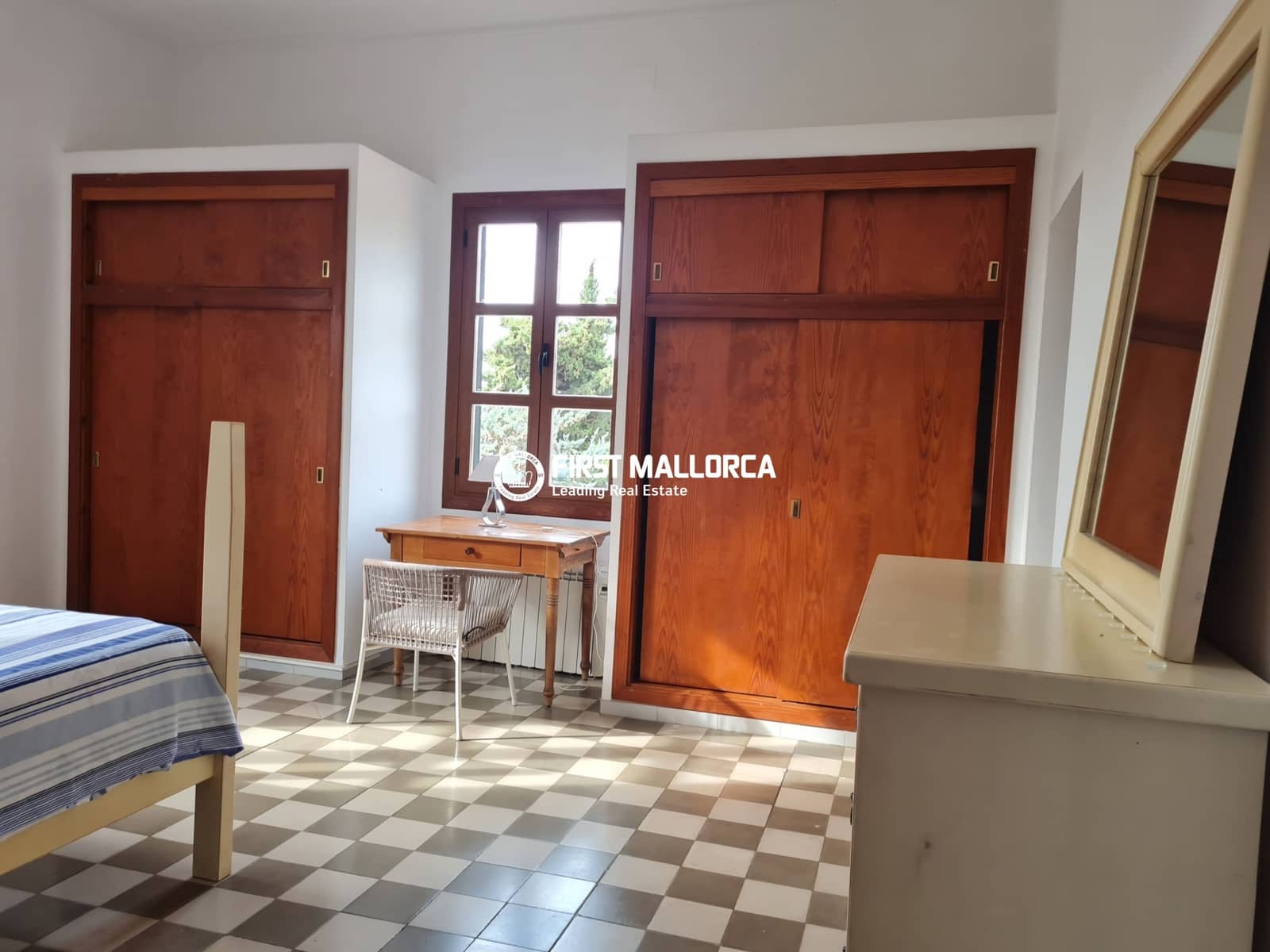 3 bedroom Villa for rent in Son Caliu with garage - € 2,250 (Ref: 10130931)