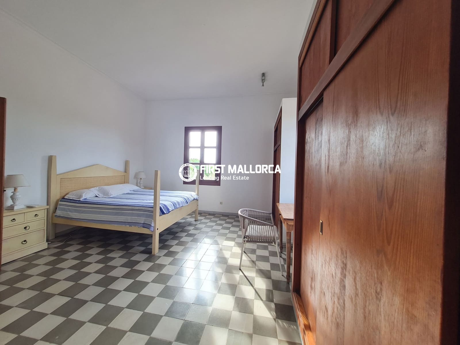 3 bedroom Villa for rent in Son Caliu with garage - € 2,250 (Ref: 10130931)