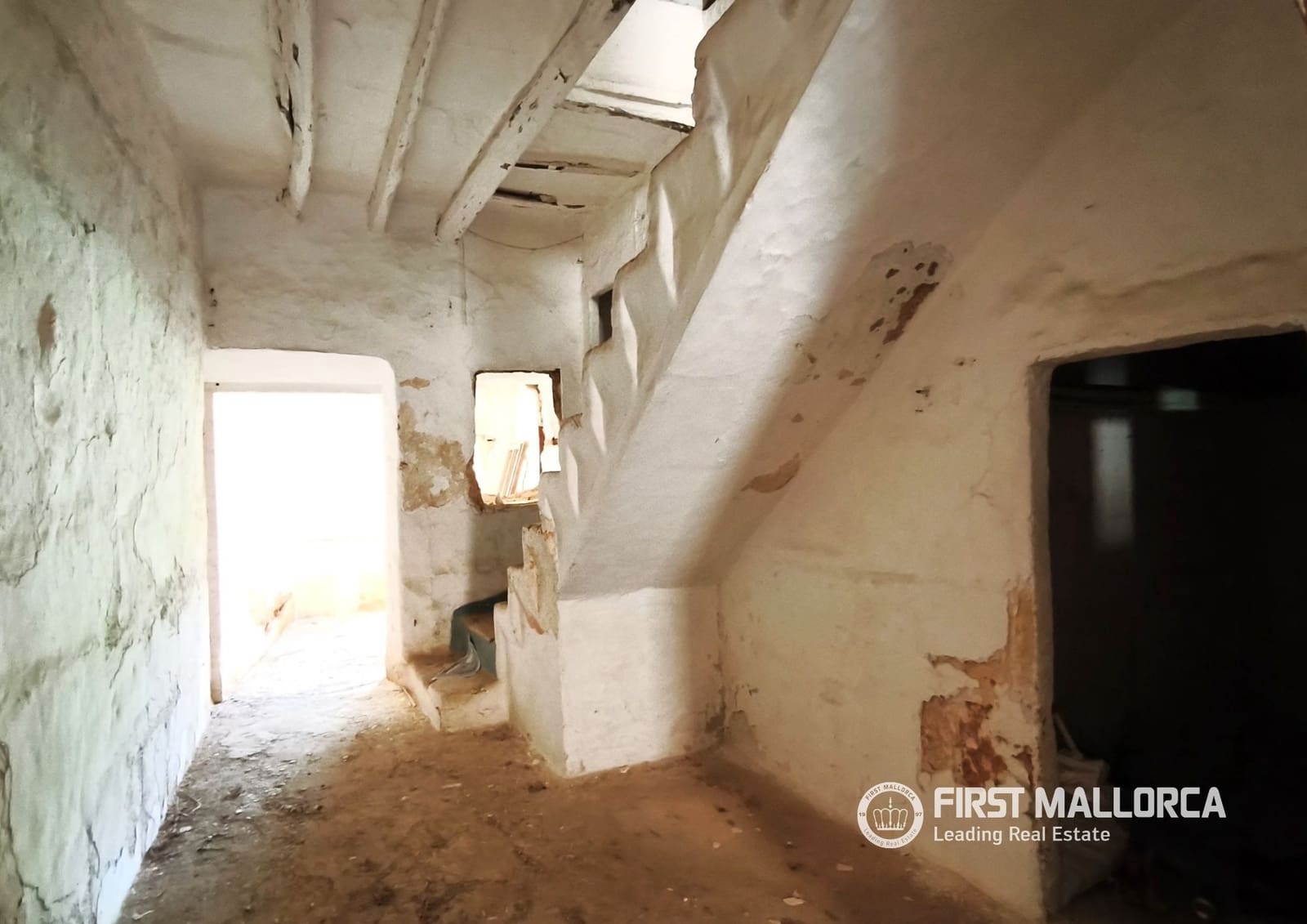Townhouse for sale in Llucmajor - € 350,000 (Ref: 10130932)