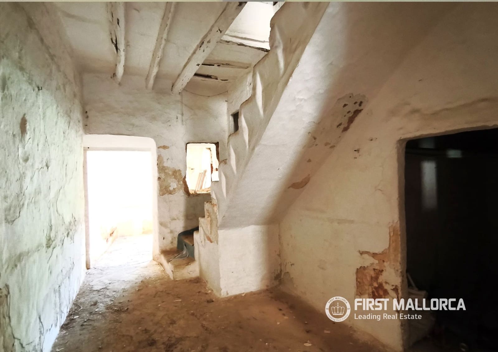 Townhouse for sale in Llucmajor - € 350,000 (Ref: 10130932)