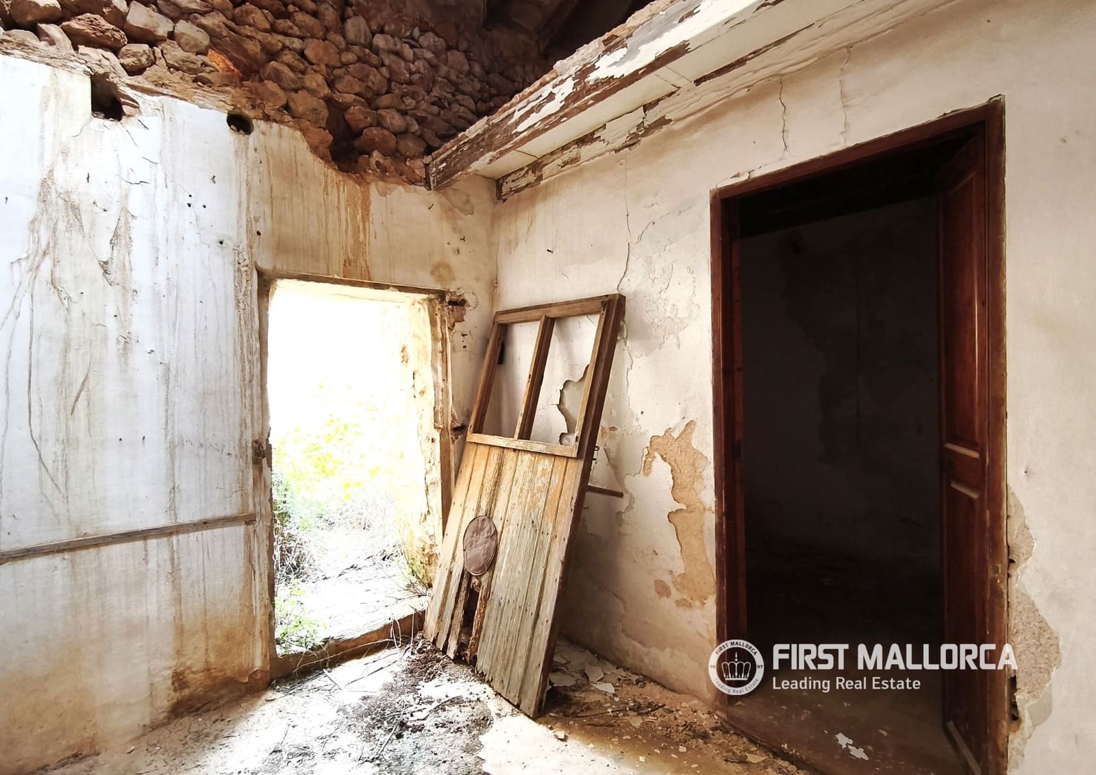 Townhouse for sale in Llucmajor - € 350,000 (Ref: 10130932)
