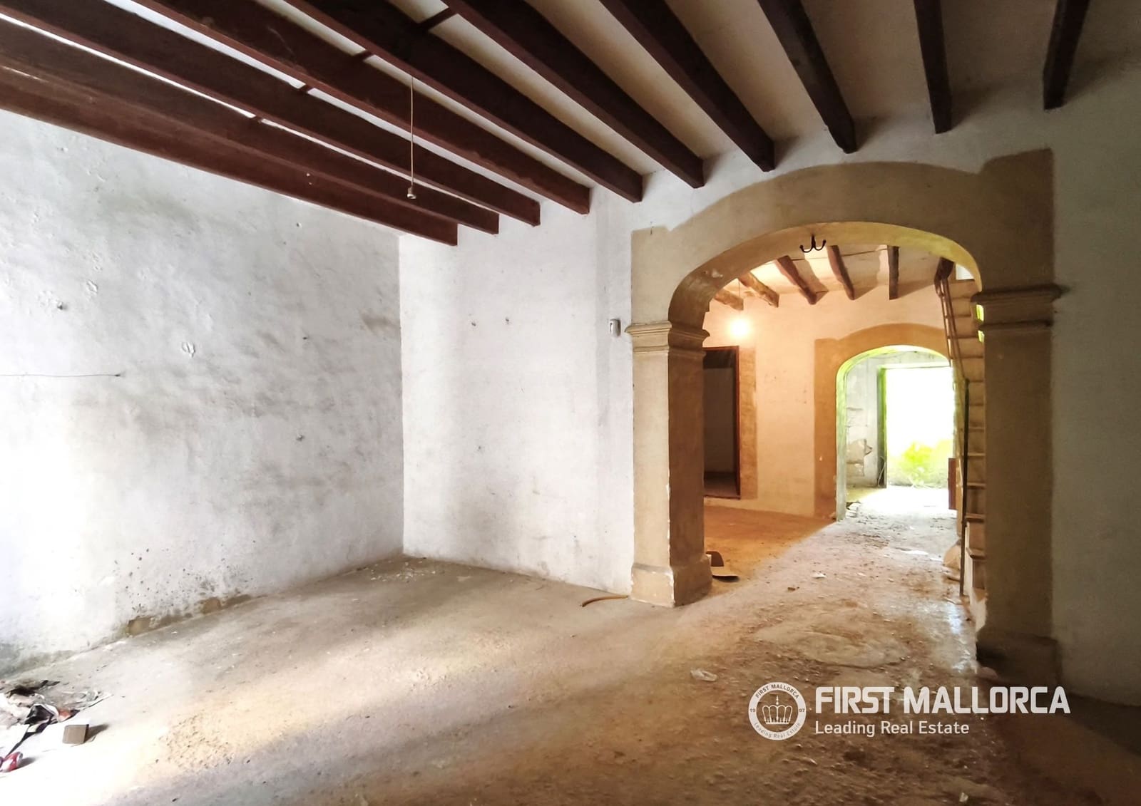 3 bedroom Townhouse for sale in Llucmajor with garage - € 375,000 (Ref: 10130933)