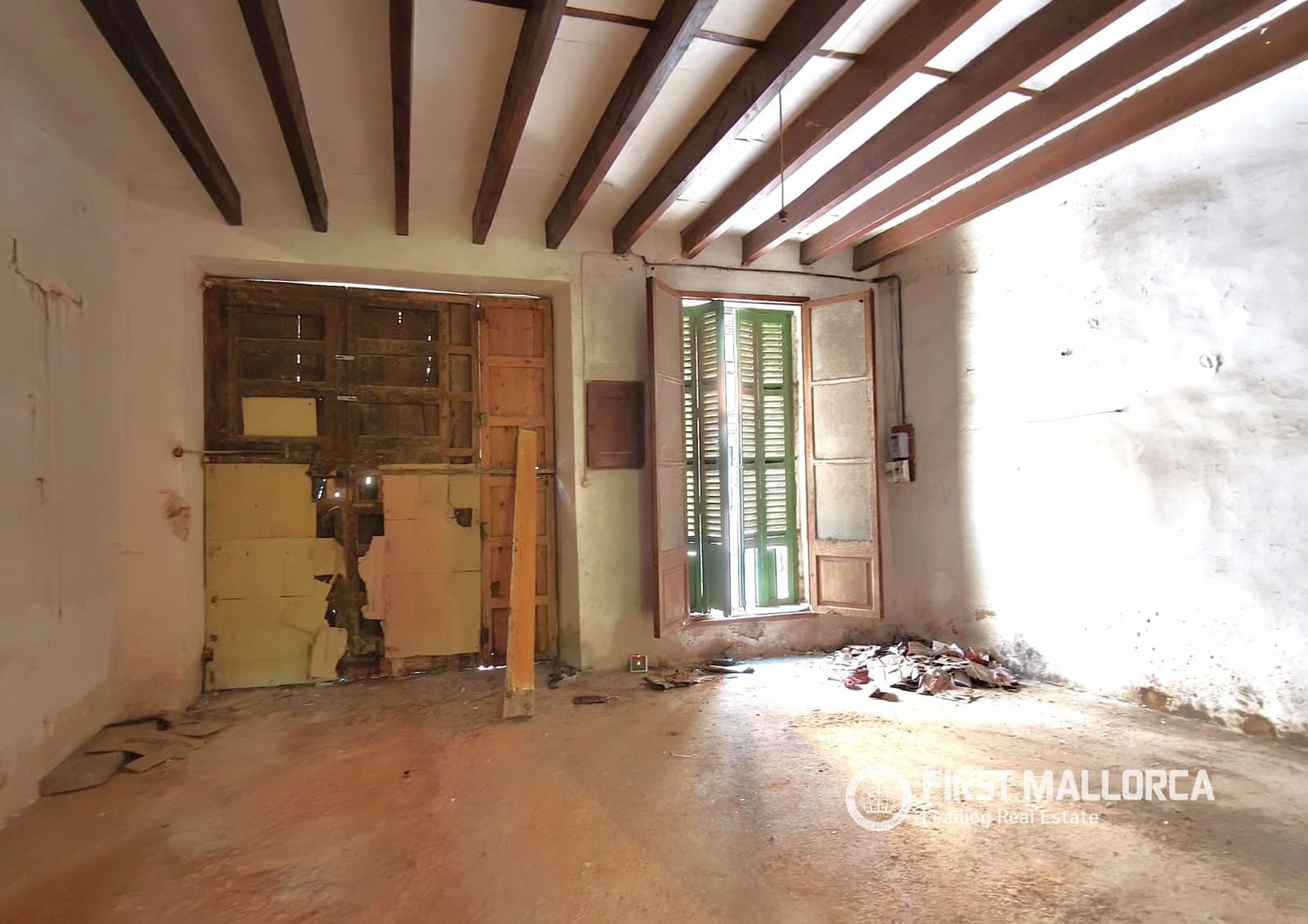 3 bedroom Townhouse for sale in Llucmajor with garage - € 375,000 (Ref: 10130933)