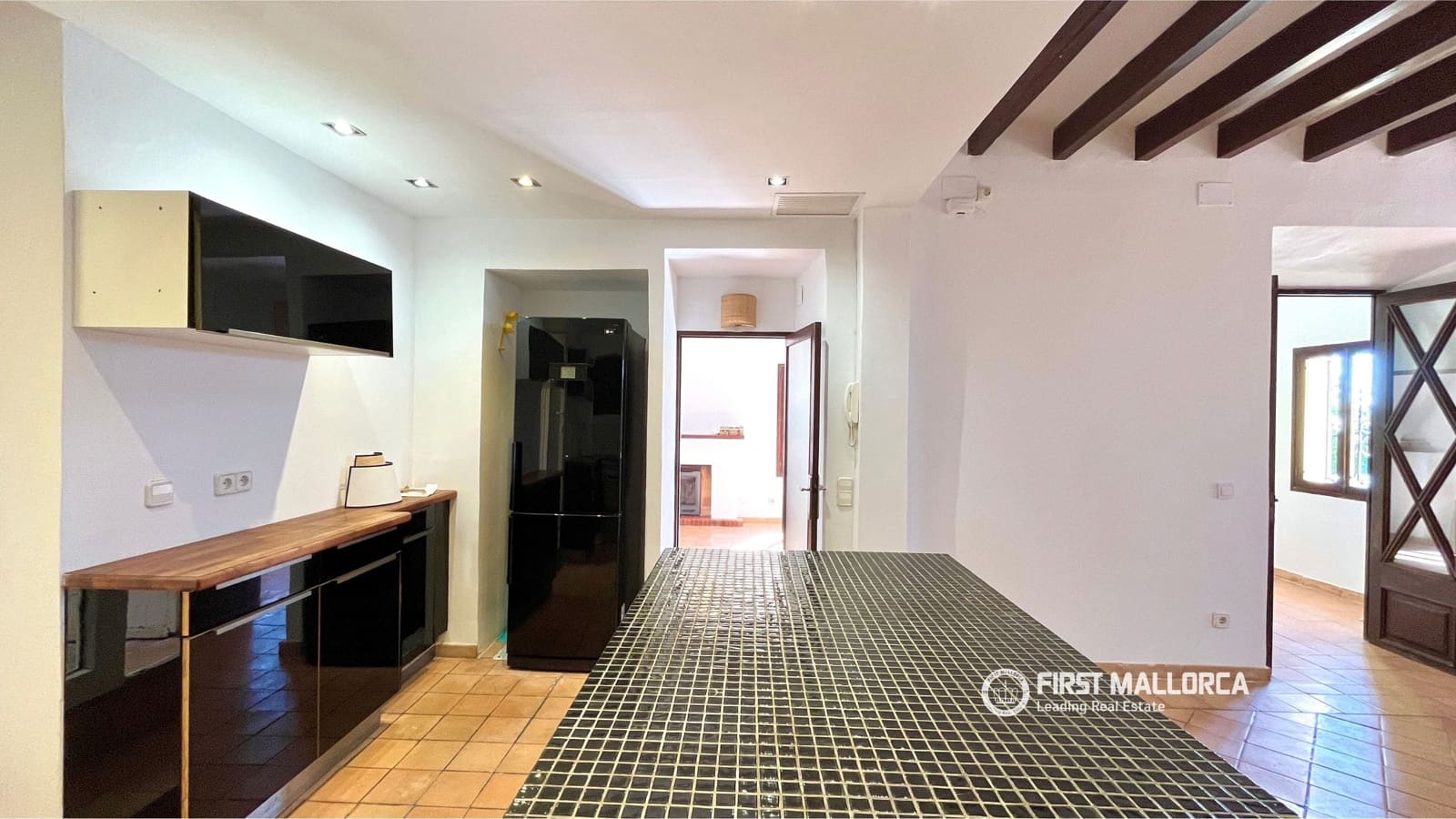 3 bedroom Villa for rent in Palma de Mallorca with garage - € 3,950 (Ref: 10135205)