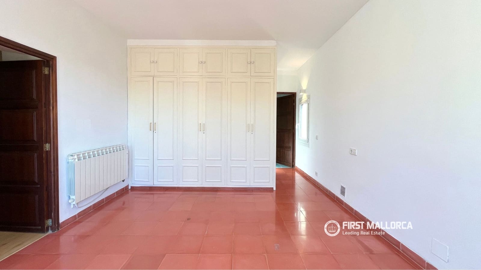 3 bedroom Villa for rent in Palma de Mallorca with garage - € 3,950 (Ref: 10135205)