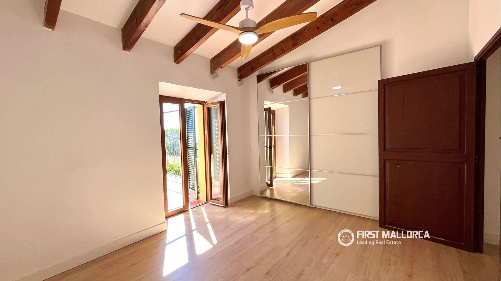 3 bedroom Villa for rent in Palma de Mallorca with garage - € 3,950 (Ref: 10135205)