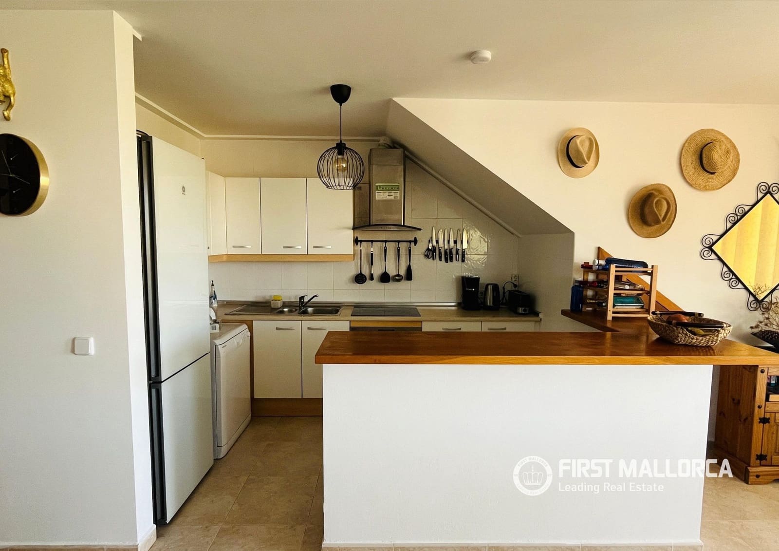3 slaapkamer Appartement te huur in Portocolom met garage - € 2.000 (Ref: 10135206)