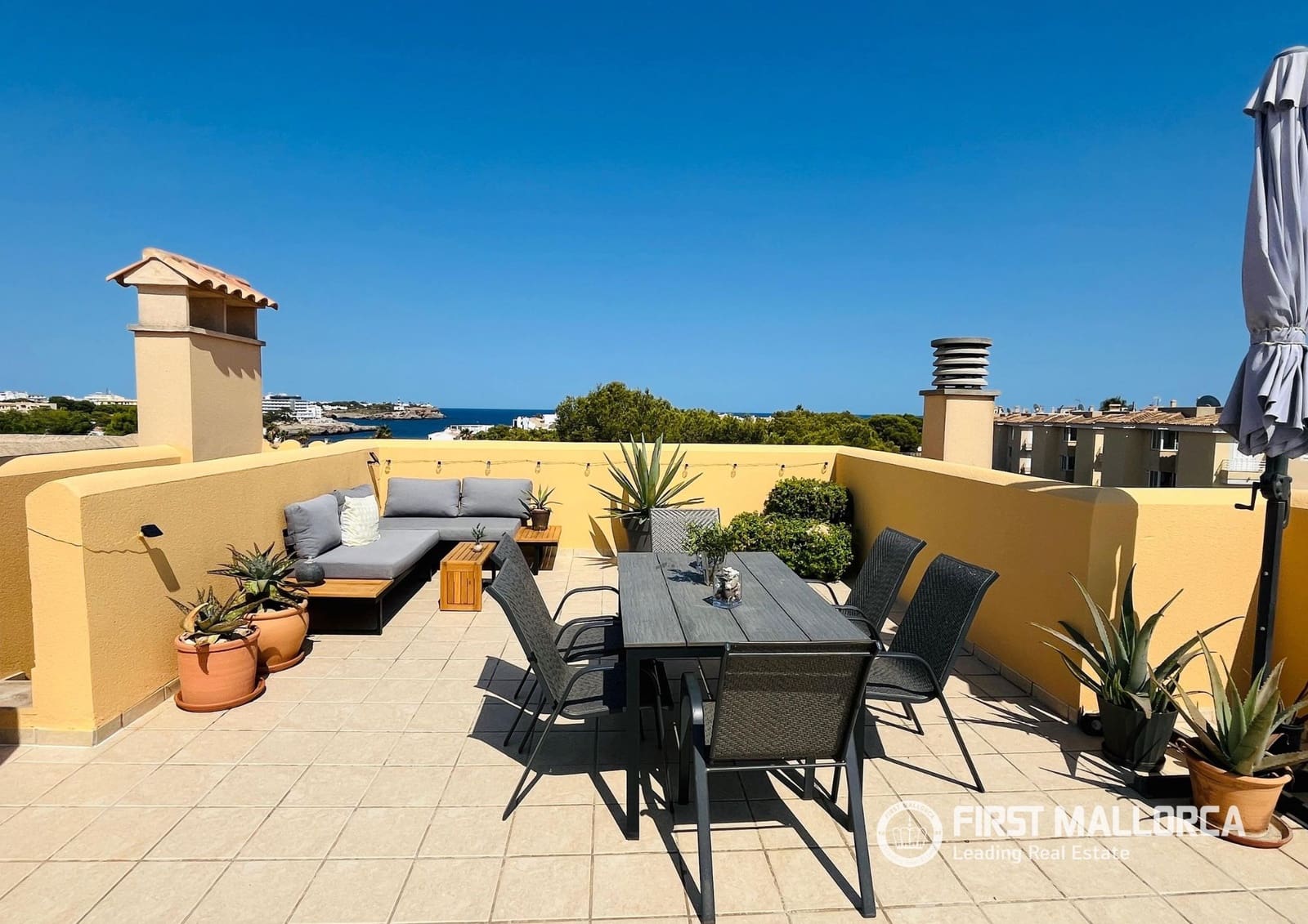 3 slaapkamer Appartement te huur in Portocolom met garage - € 2.000 (Ref: 10135206)