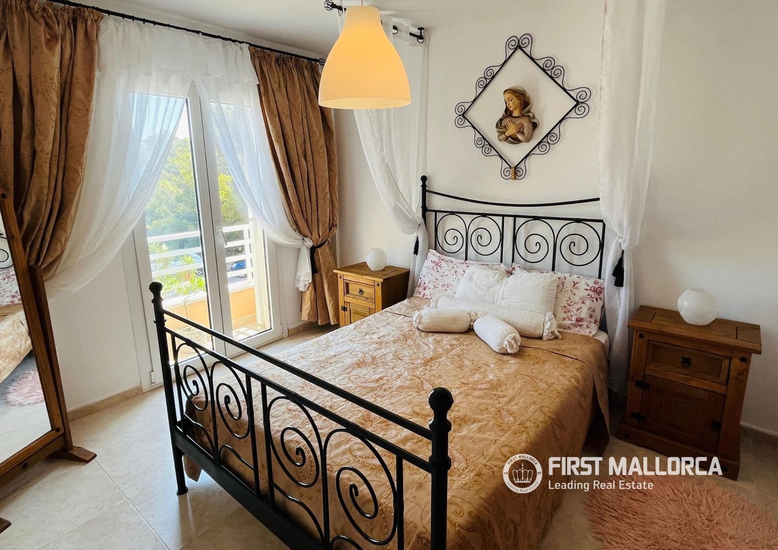 3 slaapkamer Appartement te huur in Portocolom met garage - € 2.000 (Ref: 10135206)