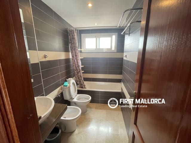 3 soveværelse Lejlighed til leje i Santa Ponsa, Calvià med garage - € 2.000 (Ref: 10141397)