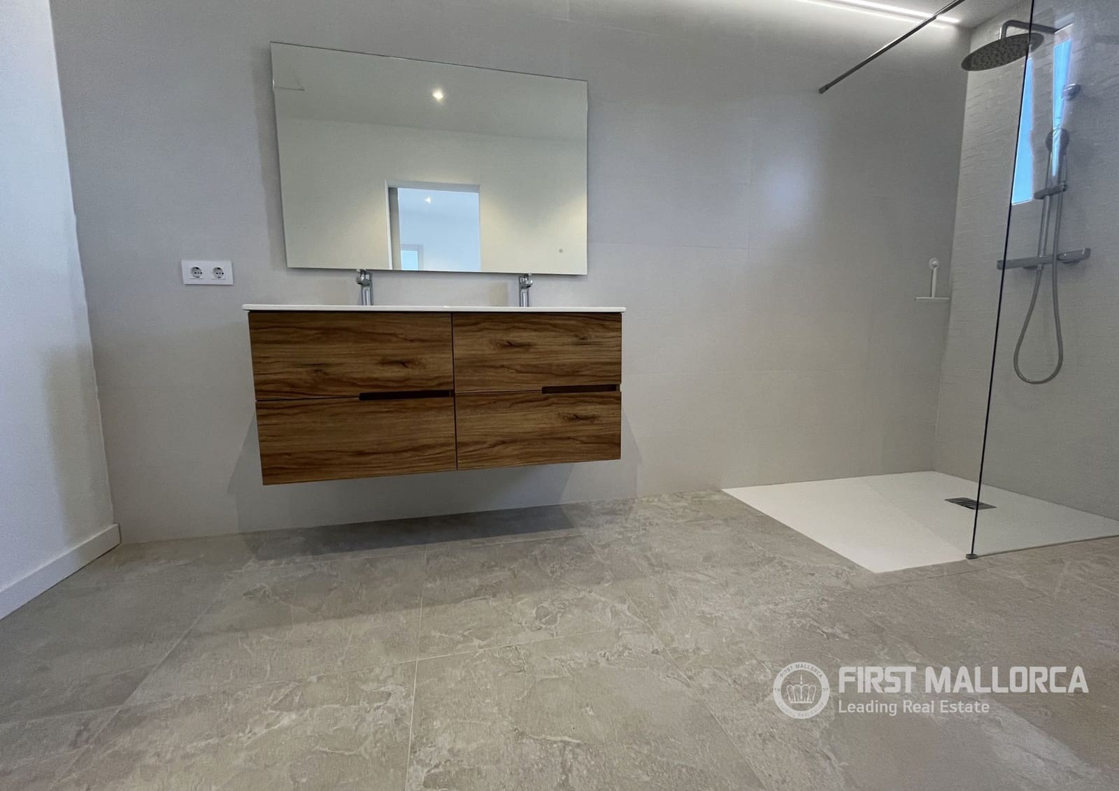 3 quarto Quinta/Casa Rural para arrendar em Lloret de Vista Alegre com piscina garagem - 3 900 € (Ref: 10145291)