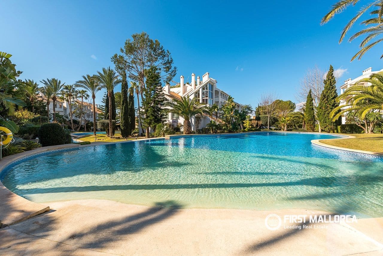 2 quarto Apartamento para venda em Santa Ponsa com garagem - 2 500 000 € (Ref: 10148126)