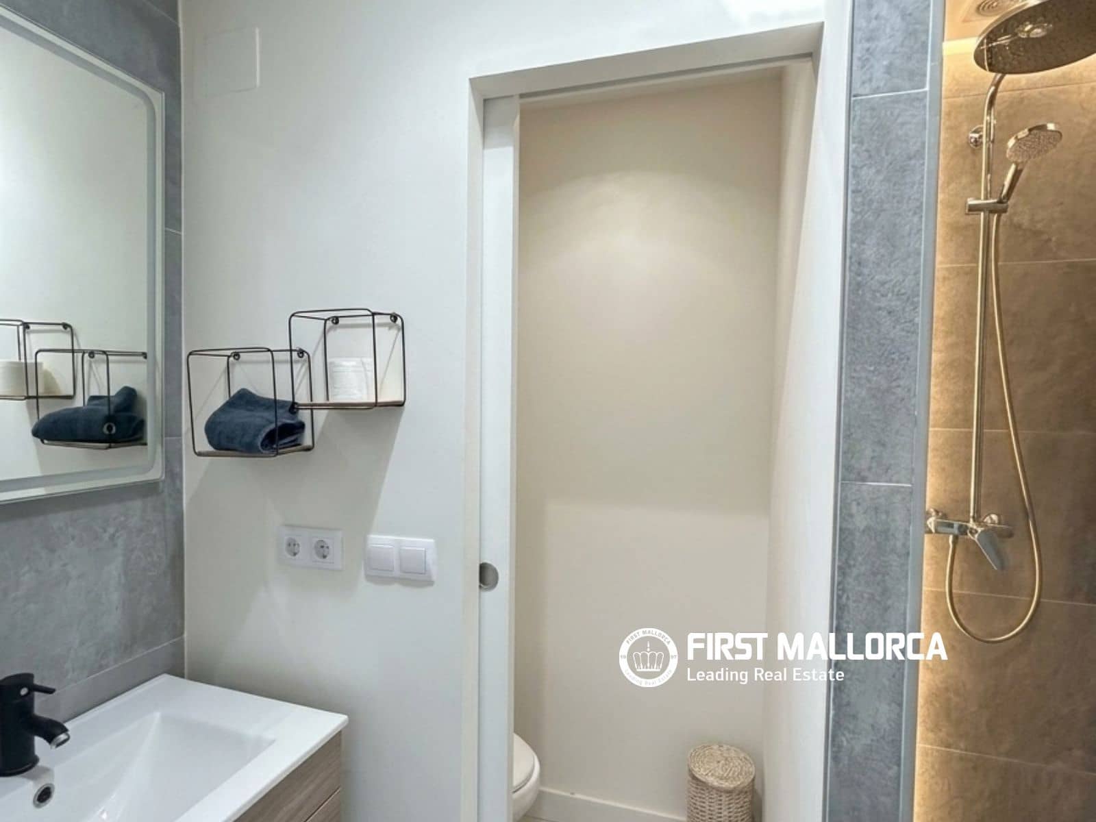 2 quarto Casa em Banda para venda em Genova - 795 000 € (Ref: 10154297)