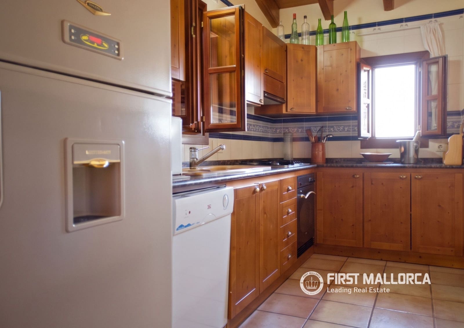 3 sypialnia Finka/Dom wiejski do wynajęcia w Muro z basenem garażem - 2 000 € (Ref: 10157017)