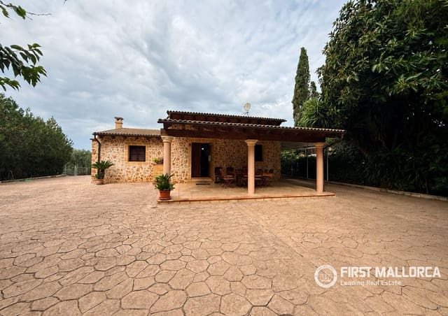 3 soveværelse Finca/Landehus til leje i Muro med swimmingpool garage - € 2.000 (Ref: 10157017)