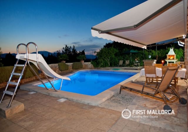 3 soveværelse Finca/Landehus til leje i Muro med swimmingpool garage - € 2.000 (Ref: 10157017)