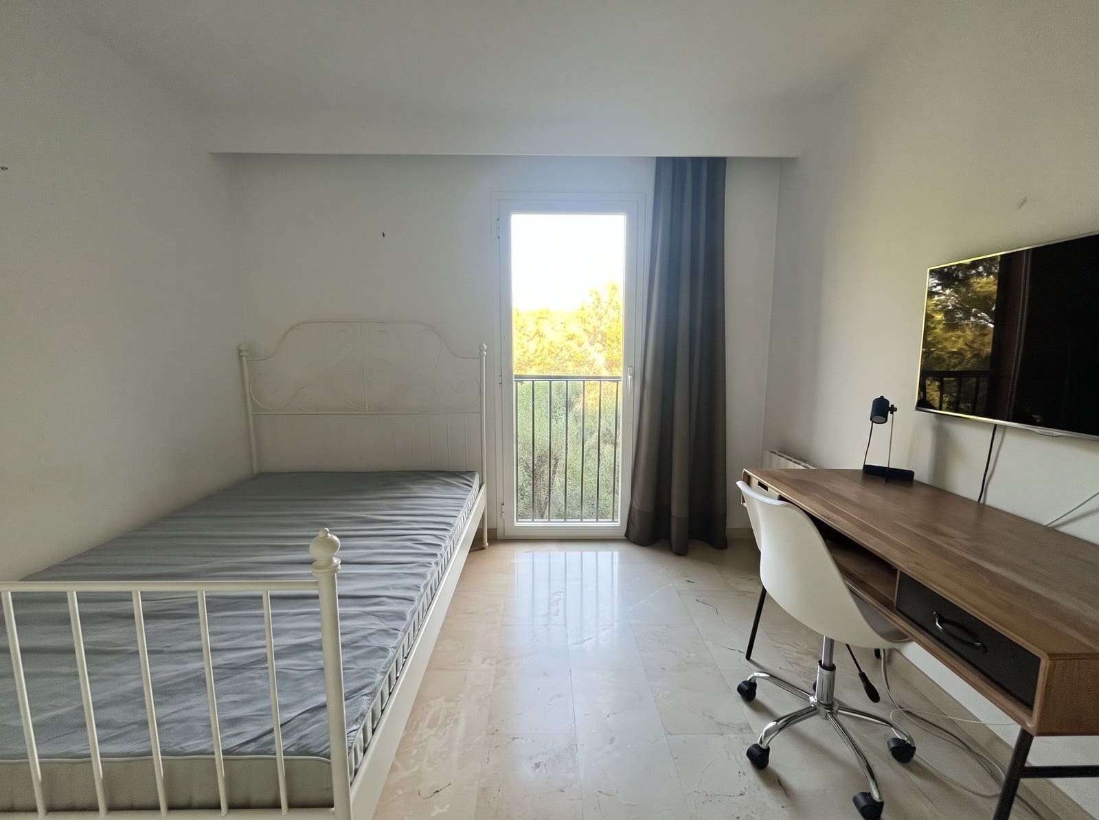 3 soveværelse Lejlighed til leje i Bendinat med swimmingpool garage - € 3.000 (Ref: 10157018)