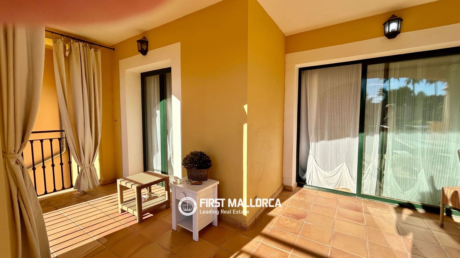 2 soveværelse Lejlighed til salg i Santa Ponsa med swimmingpool garage - € 850.000 (Ref: 10158754)