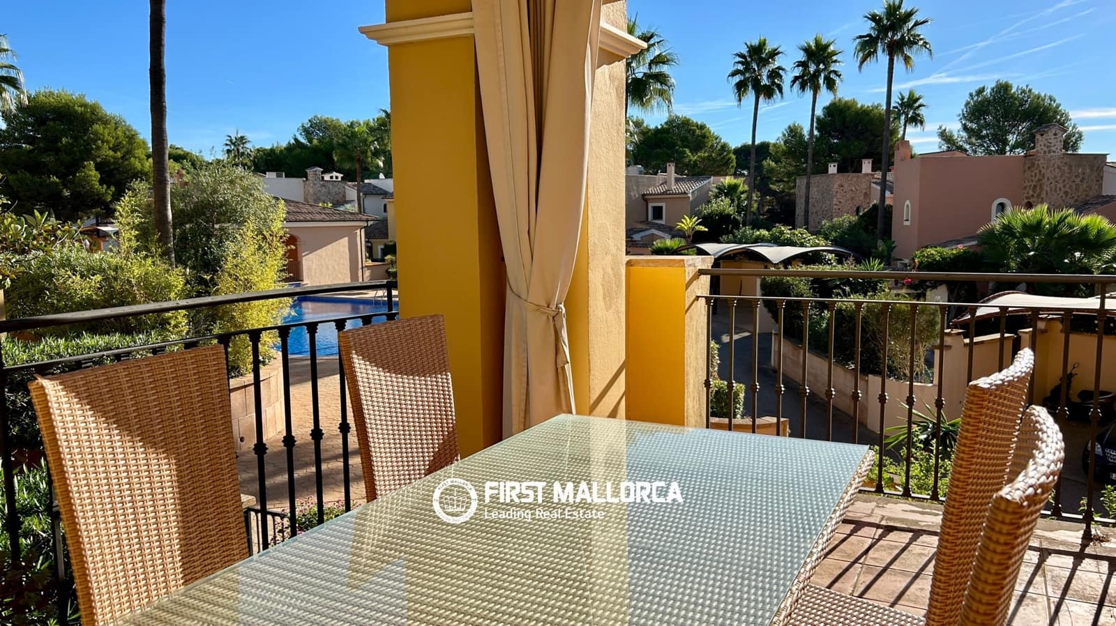 2 soveværelse Lejlighed til salg i Santa Ponsa med swimmingpool garage - € 850.000 (Ref: 10158754)