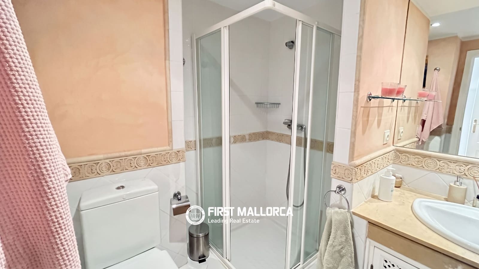 2 soveværelse Lejlighed til salg i Santa Ponsa med swimmingpool garage - € 850.000 (Ref: 10158754)